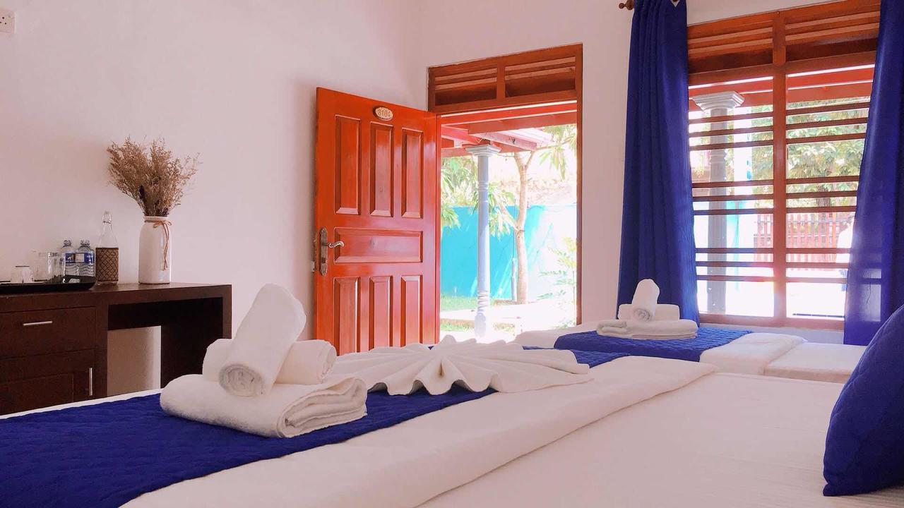 Blue Whale Holiday Hotel Мириса Екстериор снимка